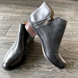 Lucky Brand: Black Booties